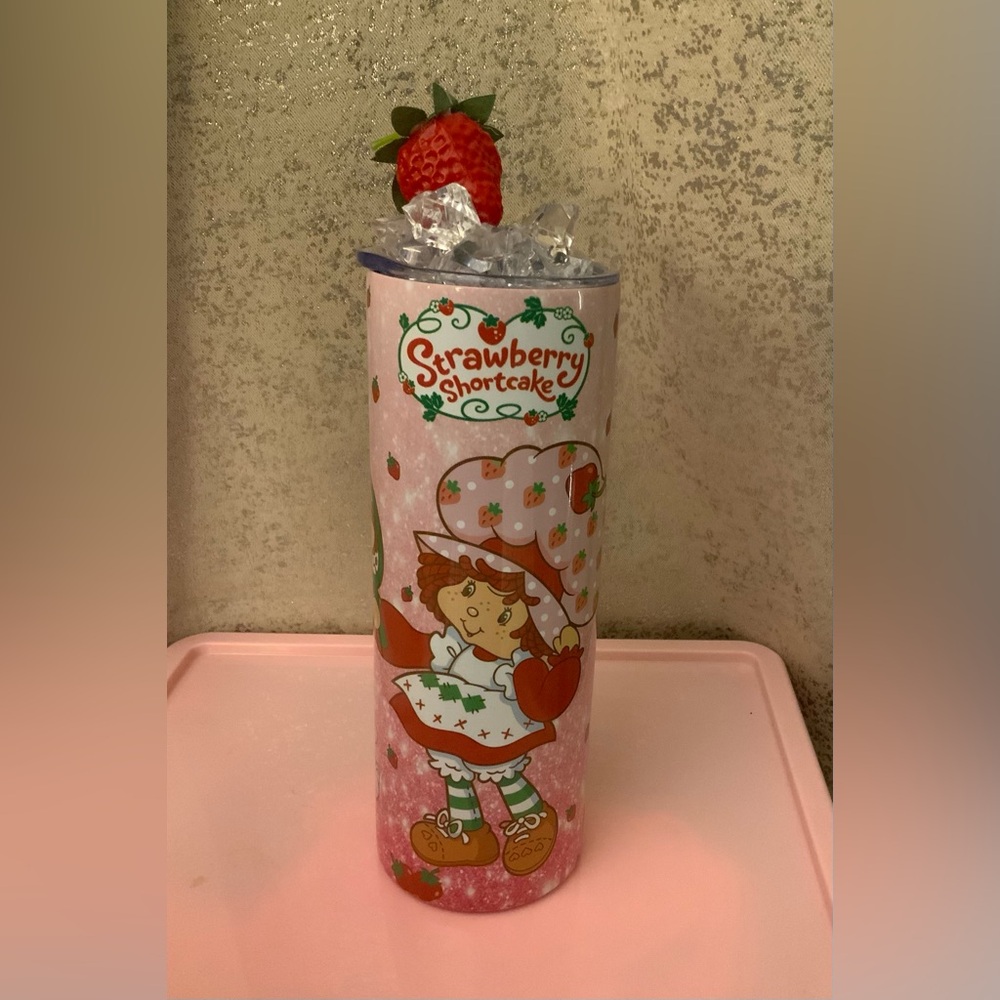 Strawberry Shortcake Tumbler 
22oz Stainless Steel